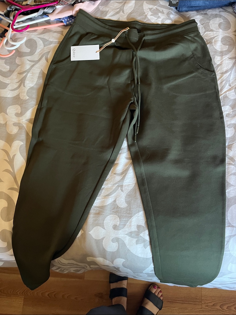 Quince Olive Green Women's Jogger Track Pants